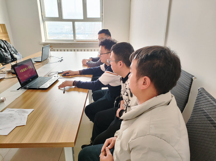 博樂分公司加強《民法典》學習_副本.jpg