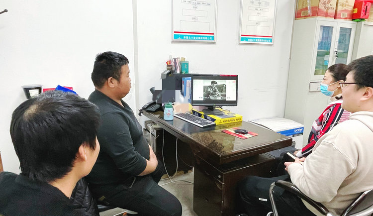 0303學(xué)習(xí)雷鋒精神 傳承榜樣精神1_副本.jpg